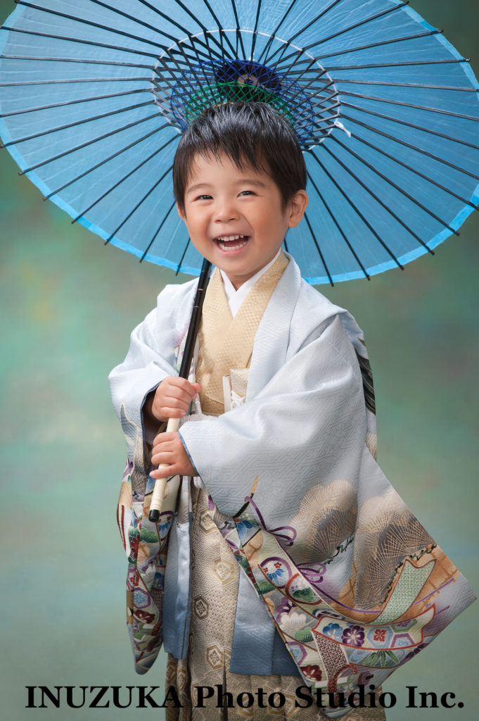 七五三はいつ頃するのがおすすめ 数え年 と 満年齢 について いぬづか写真室 スタッフブログ