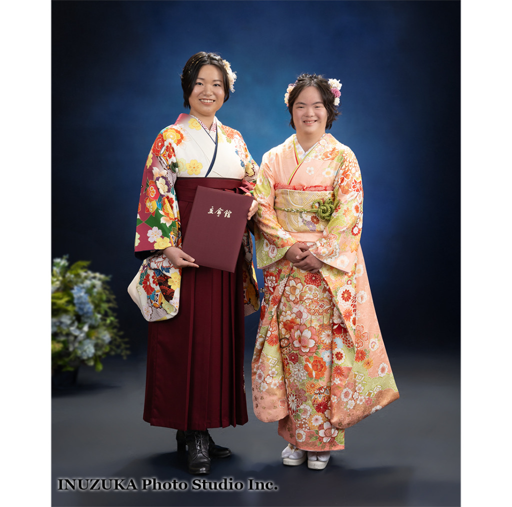 いぬづか写真室で撮影した着物の姉妹の写真