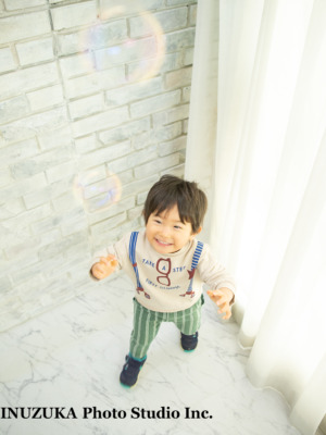 kids-photo-session-baby-smile4226-542 いぬづか写真室で撮影したキッズフォト撮影会男の子の写真