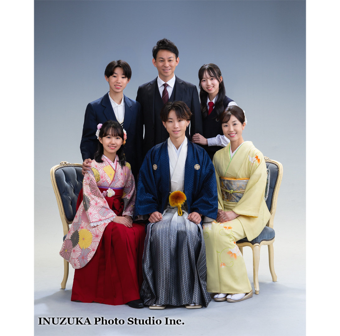 いぬづか写真室で撮影した成人式の家族写真